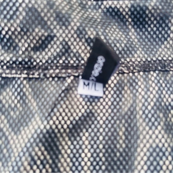 Onzie leopard print Breakaway jacket - Picture 8 of 11